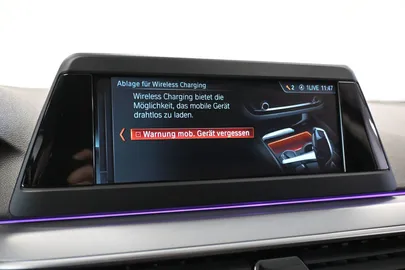Car image 32