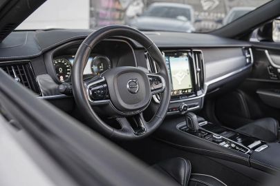Car image 35