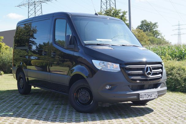 Mercedes-Benz Sprinter 215 CDI 110 kW image number 3