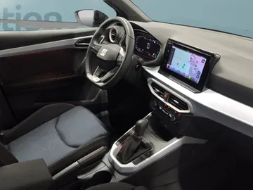 Car image 21