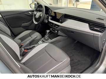 Car image 34