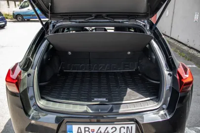 Car image 38