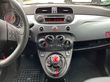 Car image 16