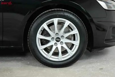 Car image 38