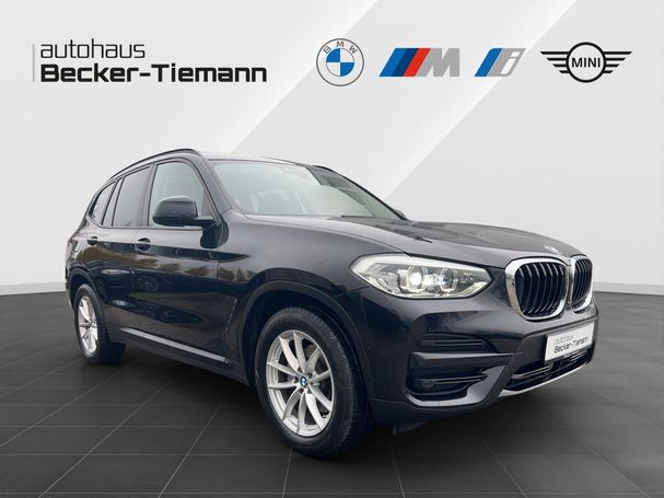 BMW X3 xDrive20d Advantage 140 kW image number 7