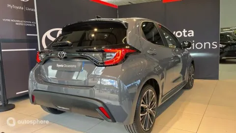 Car image 5