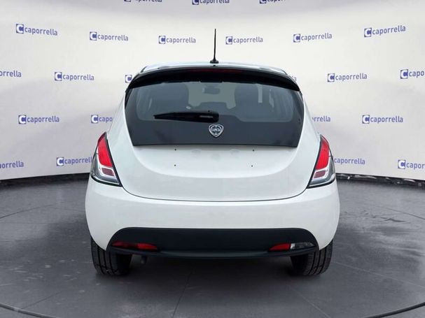 Lancia Ypsilon 51 kW image number 6