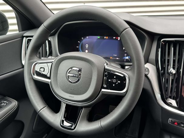 Volvo V60 B4 Plus 145 kW image number 16