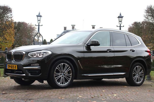 BMW X3 xDrive30i 185 kW image number 1