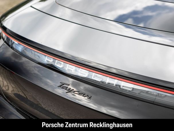 Porsche Taycan 320 kW image number 18