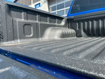 Car image 38