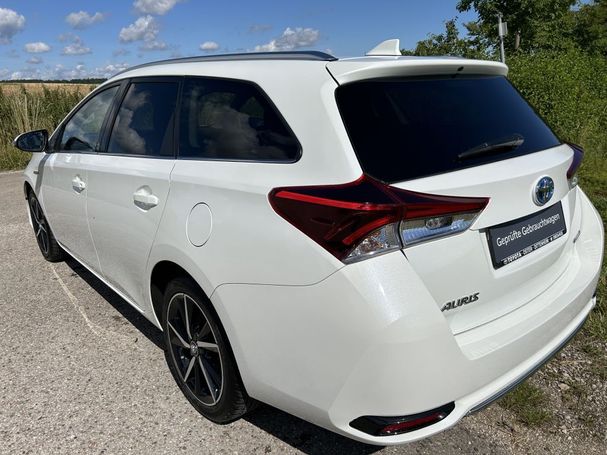 Toyota Auris Touring Sports 1.8 Hybrid 100 kW image number 4