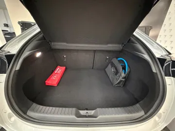 Car image 45