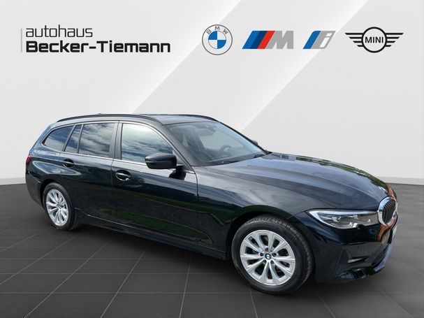 BMW 320i Touring 135 kW image number 7