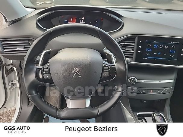 Peugeot 308 1.5 BlueHDi 130 96 kW image number 8