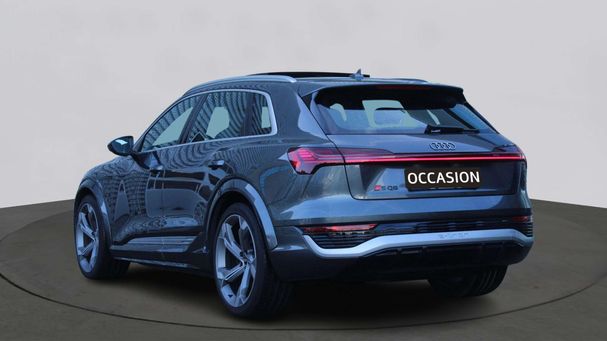 Audi SQ8 quattro e-tron 370 kW image number 2