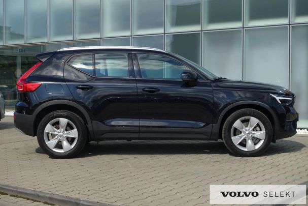 Volvo XC40 AWD 145 kW image number 6