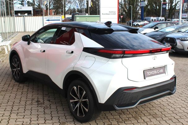 Toyota C-HR 2.0 Hybrid 145 kW image number 3