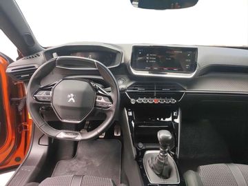 Car image 13