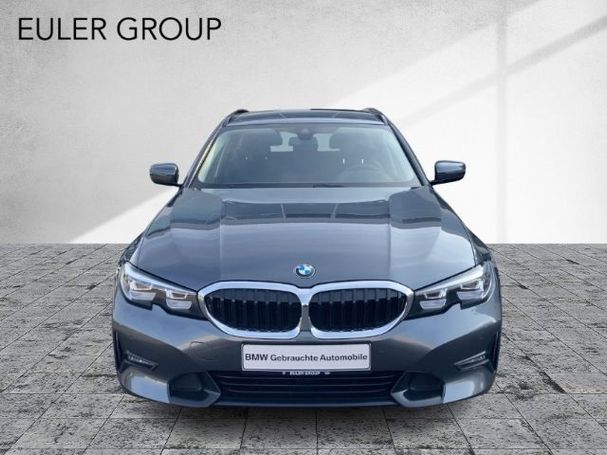 BMW 320d Touring xDrive 140 kW image number 2