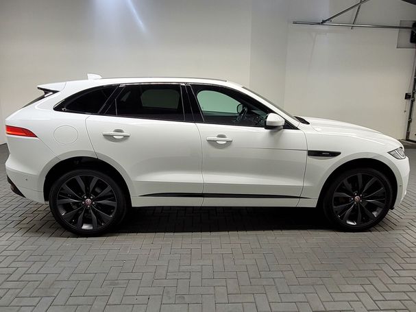 Jaguar F-Pace AWD R-Sport 221 kW image number 6