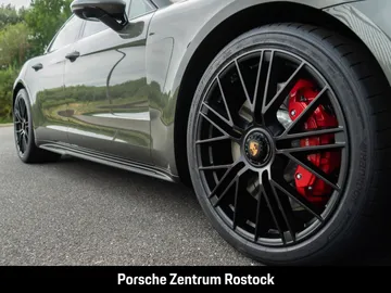 Car image 33