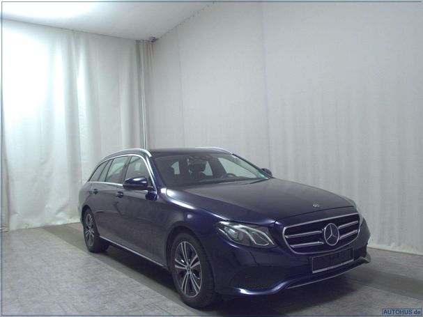 Mercedes-Benz E 300 d T Avantgarde 180 kW image number 2