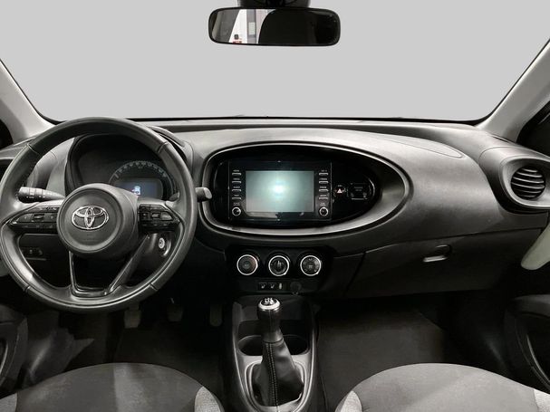 Toyota Aygo X 1.0 VVT-i 53 kW image number 12