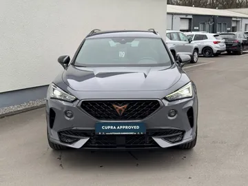 Car image 26