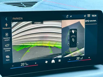 Car image 36