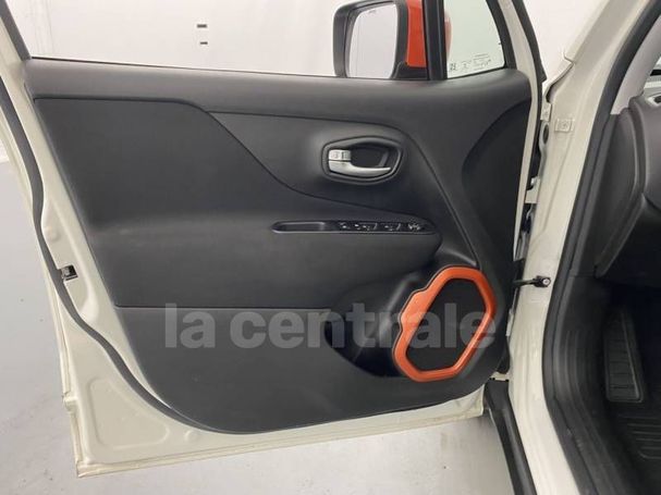 Jeep Renegade 1.3 110 kW image number 23