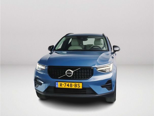 Volvo XC40 T2 Plus Dark 95 kW image number 11