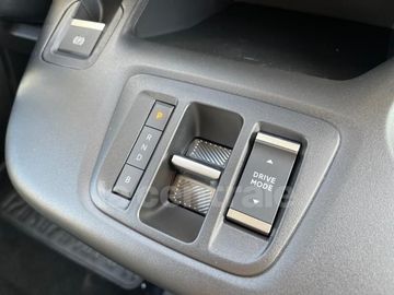 Car image 35