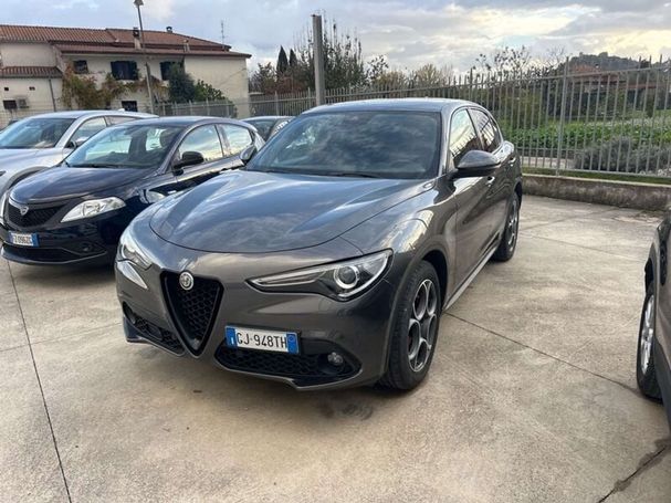 Alfa Romeo Stelvio 2.2 Diesel 118 kW image number 2