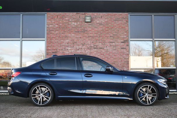 BMW 330 e M Sport 215 kW image number 41