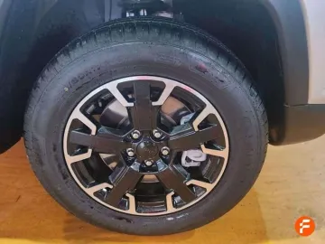 Car image 28