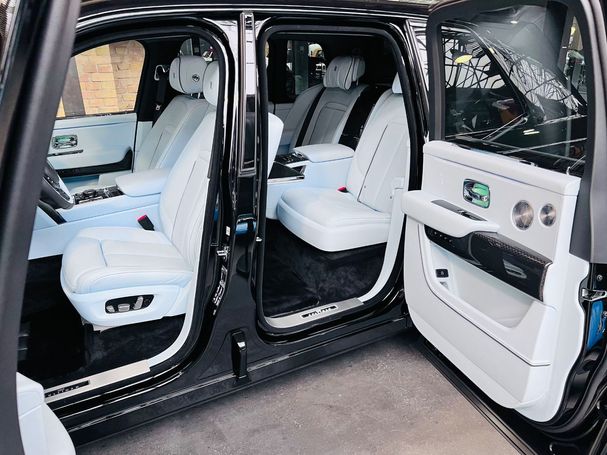 Rolls-Royce Cullinan Black Badge 420 kW image number 9