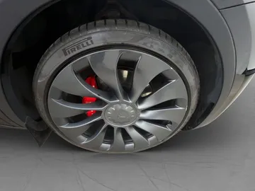 Car image 34