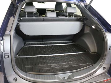 Car image 37