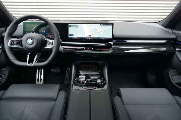 BMW 520i 140 kW image number 9