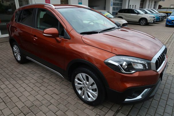 Suzuki SX4 S-Cross 1.4 Boosterjet Hybrid 95 kW image number 2