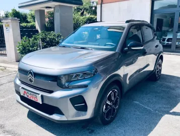 Car image 33