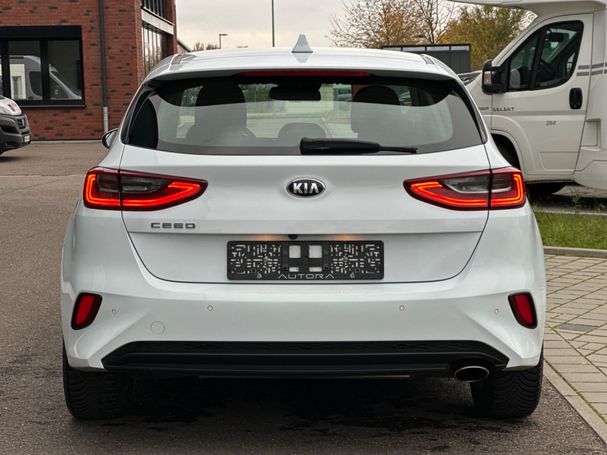 Kia Ceed 1.4 Vision 73 kW image number 11