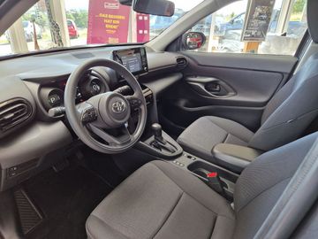 Car image 14