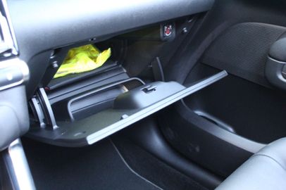 Car image 31