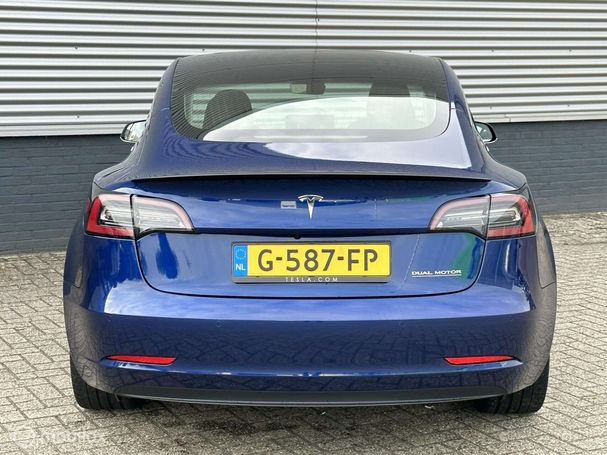 Tesla Model 3 Performance AWD 339 kW image number 9