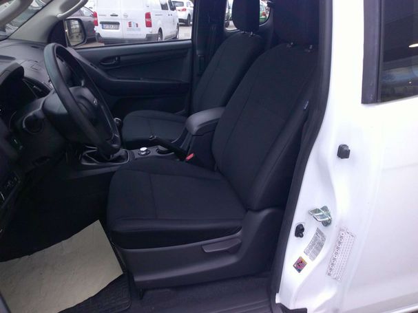 Isuzu D-Max 4x4 Space Cab Custom 120 kW image number 5