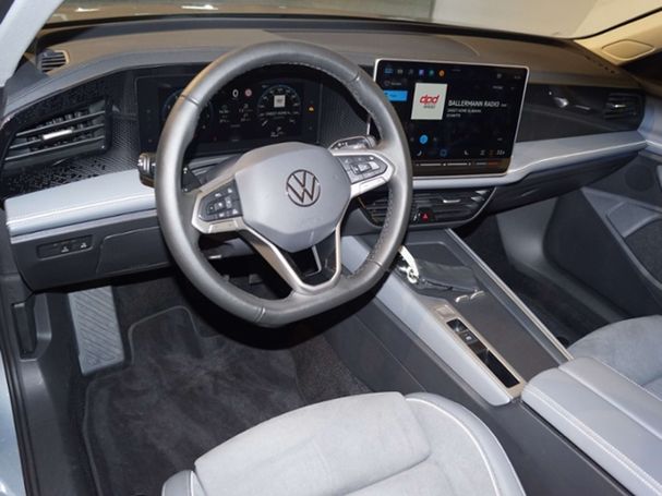 Volkswagen Passat Variant 1.5 eTSI Business DSG 110 kW image number 8