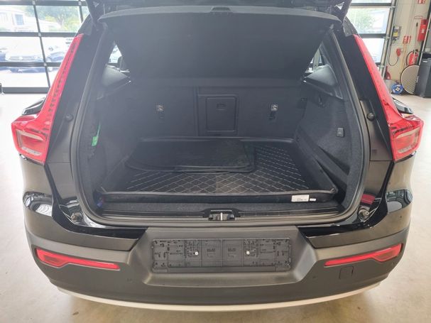 Volvo XC40 120 kW image number 23