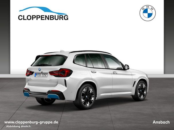 BMW iX3 M Sport 210 kW image number 2